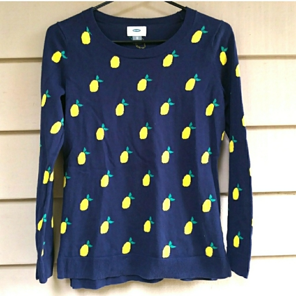 Lemon print sweater XS